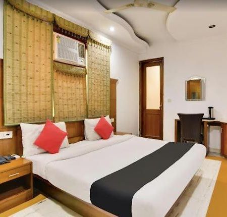 Tjs Royal Hotel Delhi  Exterior foto